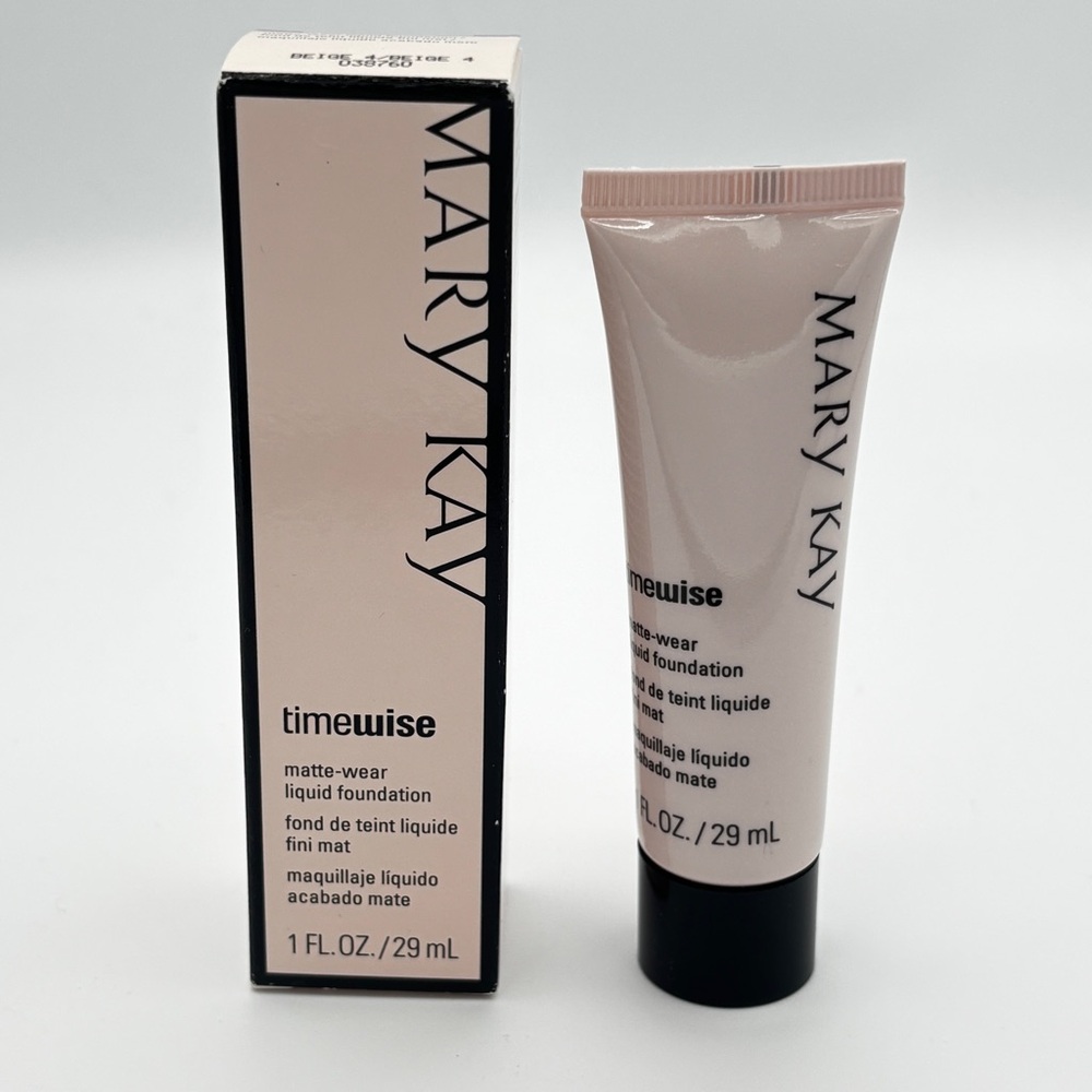Mary Kay Matte-Wear Liquid Foundation BEIGE 4 Fond de Teint Mat BEIGE 4 038760